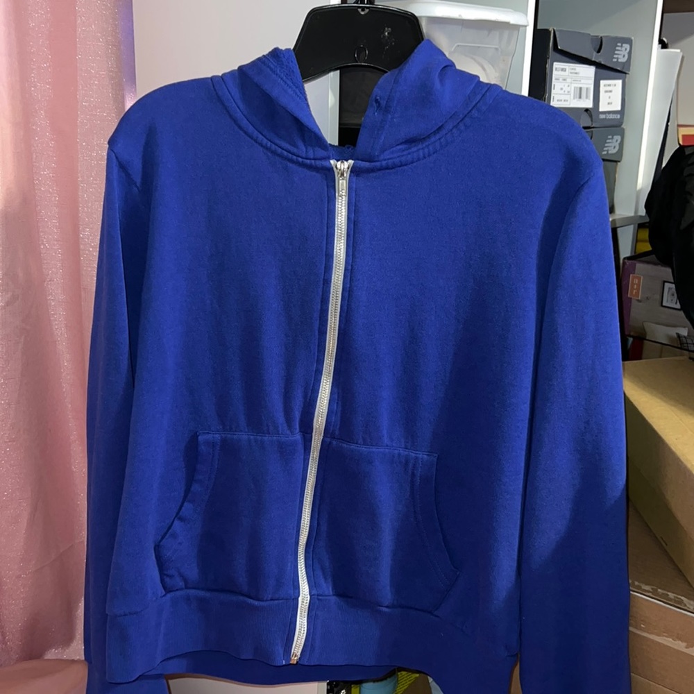 Blue long sleeve zip up jacket